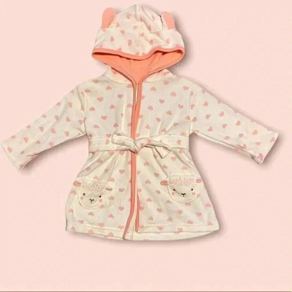 NWOT Just One You Cater’s Heart Robe
